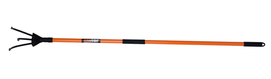 Item No.41640 3prongs cultivator with long fiberglass handle 